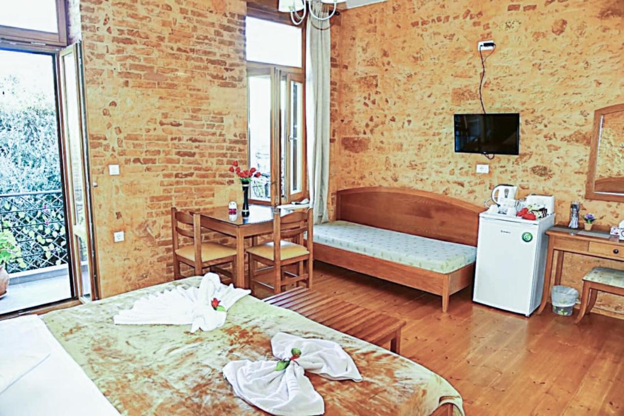 Santrivani Rooms 干尼亞 外观 照片